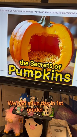 12K views · 27 reactions | Costumes, crafts, and a whole lot of candy-powered learning ✨ 1st grade Halloween is a whole vibe ️ #HalloweenInTheClassroom #SpookySeasonAtSchool #FirstGradeFun #TeachingDuringHalloween #FunInFirst #TeachinWithGlitter | teachinwithglitter | Facebook