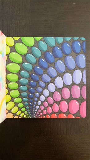 Doodling is as easy as: 1: Trace a bowl to create a template 2: Draw circles 3: Color them in 💛💚💙💜🩷 For more simple and fun doodling tutorials, check out my doodle guide, currently 50% off ✨️ #doodleoftheday #createeveryday #relaxingvideos #stepbystep #coloringtherapy | DoodlewithRachel