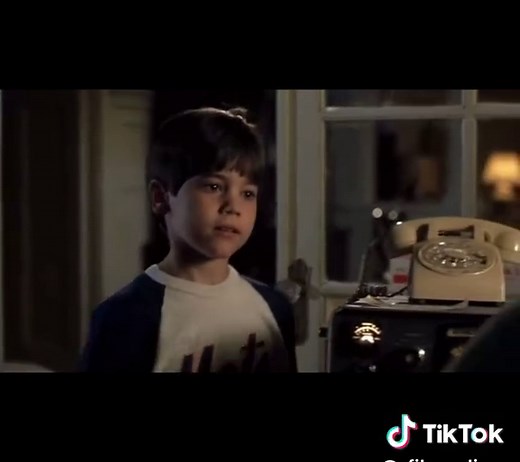 This is a must watch!! #thriller #thrillermovie #goodmovie #scifi #scifimovie #frequency