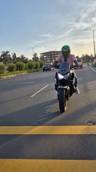 Z800 crazy sound 💥🤯🙉 kawasaki raw machine 🚀💥 sc project #kawasaki10r #z800 #z900 #zx10r #motovlog