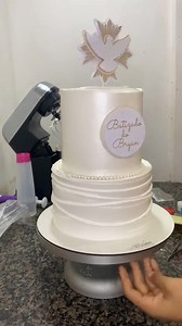 79K views · 606 reactions | What a beautiful cake  Full recipe below comment  | Amazing Cake Decorating | Facebook