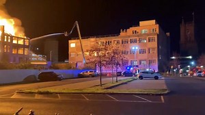 33K views · 468 reactions | Emergency services are currently battling a large fire in an abandoned building in Dundee city centre - here's the latest from the scene | The Courier UK | Facebook