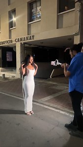 293K views · 11K reactions | 2 días siendo modelo de un video musical | Carol the warrior | Facebook