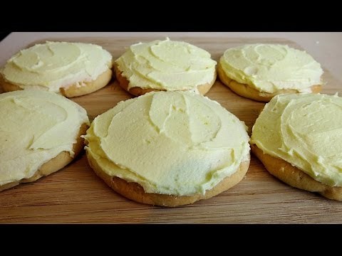 HOW TO MAKE HOMEMADE LEMON COOKIES