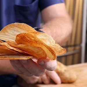 NO OIL Crispy Chip #explore | Sauce Stache