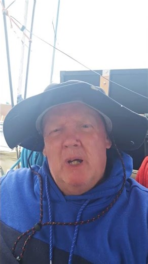 update on anchor winch. its definate mechanical .needs freeing up . WD40 is a friend