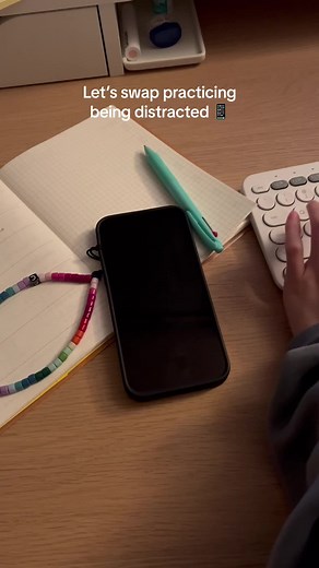 How to stay focused while studying? Every time we pick up the phone, we’re practicing getting distracted. And we’re getting better at it. Let’s do the opposite—practice being present and pay attention to things we love. #studytok #studytips #girltherapy #thingstodoinsteadofbeingonyourphone #howtostayfocused