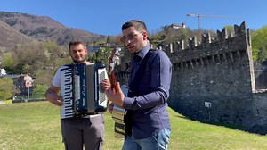 1.1M views · 10K reactions | La nostra favola  流  老 #calabria #music | Antonio Londino | Facebook