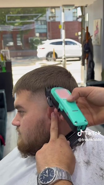 Mid Fade Step by Step Guide for Men’s Haircut