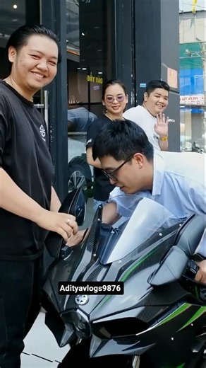 Let’s ready 🔥🏍️✨race #race lover #kawaskininjah2 #kawasaki10r #h2r #bikeriding