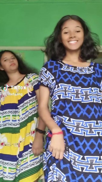 Learn the Morobe Meri Blouse Dance | Unique and Enchanting Moves