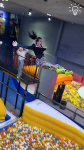 This bouncy castle is so much fun! | Creative Bee