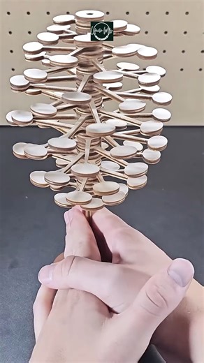 3 Cool Gifts for Science Lovers! - #science #exploremore | Uncle M