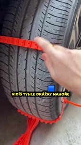 Ideální pro auta, nákladní vozy, SUV a i kola!🚗 🧳Kompaktní velikost umožňuje snadné uložení. ❄️Konec se zasekáváním v nepředvídatelném počasí. Kup teď👇 | vigoshop