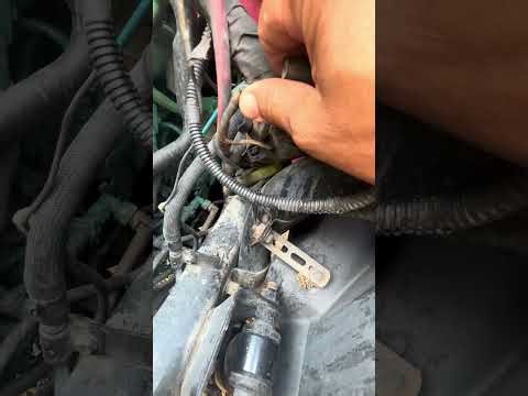 Volvo D13 se apagó! No arranca ECM Volvo/ fusible de la computadora