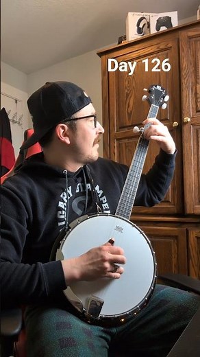 Starting "Bury Me Beneath the Willow!" l Day 126 Learning Banjo #banjo #bluegrass