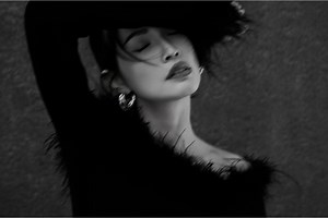 这次晕倒，其实我自己也吓到了。 我一直很努力，撑着、忙着、坚持着… 但原来，当身体真的撑不住的时候，它会用最直接的方式告诉你：该停下来了。 这次的意外让我深深明白， 再多的责任、再满的行程，也比不上健康来得重要。 醒来的那一刻，看到满满的讯息、关心、探望、祝福… 我真的忍不住掉眼泪。 谢谢你们的爱，我都收到了。 感恩你们一直都在我身边，支持我、鼓励我、惦记着我。 对不起让你们担心了，真的非常抱歉。 我答应你们，也答应自己——以后要更爱自己，好好照顾身体。 从今天开始，健康第一，感恩每一天。 珍惜每一次呼吸、每一个问候、每一份爱。 爱你们，永远感恩。❤️‍🩹 Sometimes, life reminds you to pause — so you can truly heal, reset, and come back stronger. | Amber Chia