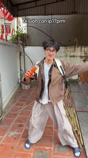 Nhìn vậy chứ tắt máy là khóc | iphone 17 pro max