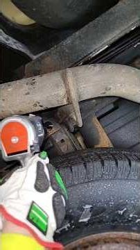 2011 Silverado Bed Removal. Fuel pump and pressure sensor. #silverado #newengland #rust