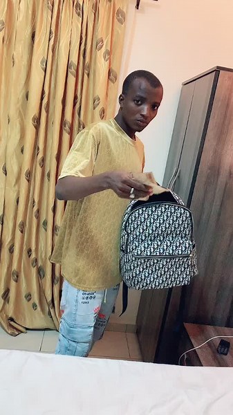 B.DOT💥 (@b_dot5)’s videos with Collect Transformer - Omoh Smith