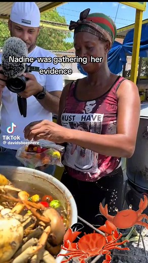 Woman Selling Crab at Heroes Circle - Nadine J and Alice Crab Video