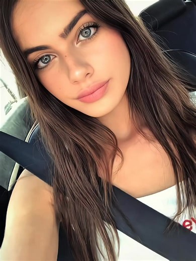 just reality🤷🏼‍♀️ #lookism #yaelshelbia #taylorhill #stacy | yael shelbia