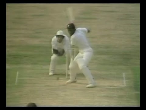 ENGLAND v WEST INDIES 5th TEST MATCH DAY 1 THE OVAL AUGUST 12 1976 VIV RICHARDS ROY FREDERICKS ROWE