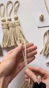 !Adorna tus cortinas con estas fáciles borlas! #makrame #macrame #macramedecor #macrameart #decoracion #decor #decorations #fb #borlas #home #homedecor #homedesign #tutorial #hechoamano #tendencia #reelsfypシ | Macramé & Arte Creativo
