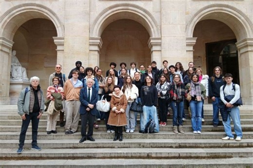 Guidés par l’académicien chartrain Pascal Ory, les lycéens de Marceau reçus comme des Immortels