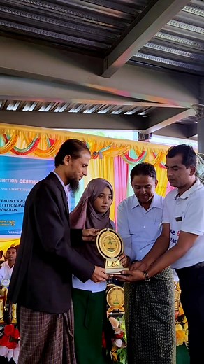 Ma Shohida won the 1st Prize in Grade-5. | ANR Education Light