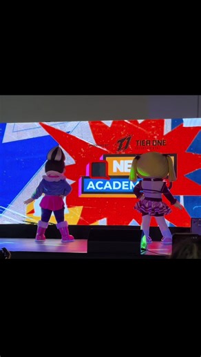 Hetty and Twirlie: Fun Jollibee Dance Video