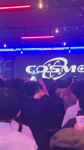 ｽｯ…((꜆˙꒳˙)꜆OTAKEBI 踊ってるの見て、でかい声でカワイイ連呼してる私の動画🤍 (DJめっちゃ楽しかったですт ̫ т 共演できてｳﾚｼ❕❕❕✨)