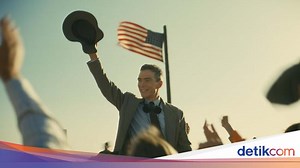 Review Oppenheimer: Ledakan Yang Mempesona