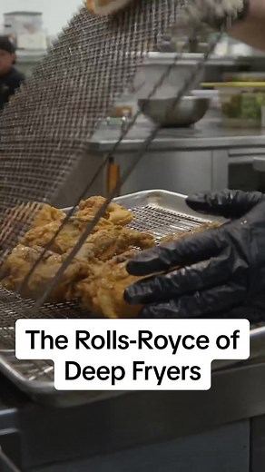 The Secret to Crispy, Golden Fried Chicken with the Henny Penny Pressure Fryer