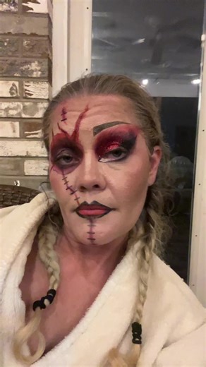 Understanding Drag Queen Beauty Standards