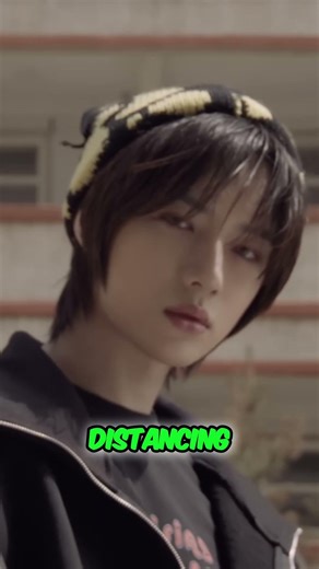 TXT Living in Fear of Spotlight💔#txt #kpop