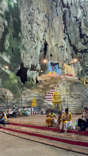 Temple inside Batu Cave #batucave #temple #jackyandfamilysvlog #shortsyoutube #touristattraction