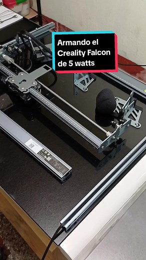 Armando el láser Creality CR-Laser Falcon de 5 W
