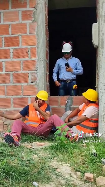 El May TV: Humor y Risas en TikTok