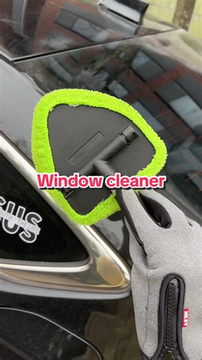 Easy Solutions for Cleaning Dirty Windshields