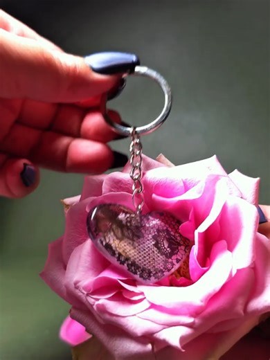 Unique Keychain with a Rose Petal#crafting #crafty
