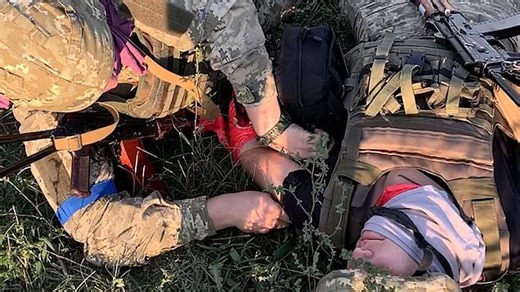 Ukrainian troops practice first aid techniques