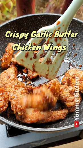 3.1M views · 56K reactions | CRISPY GARLIC BUTTER CHICKEN WINGS | Yummy Kitchen | Facebook