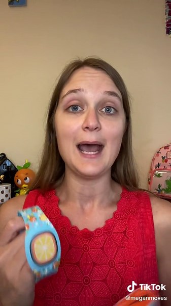 MagicBand Charging Tips for Disney World Visits