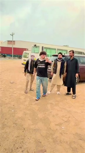 فيديوهات أنشأها Torbal Aala (@torbal.aala) باستخدام original sound - Hikmatullah Masoom