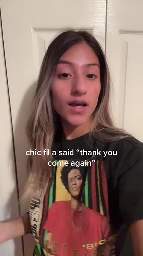 ive still never had chic fil a to this day #greenscreenvideo #greenscreen #fyp #foryou #ecuadorian #chickfila