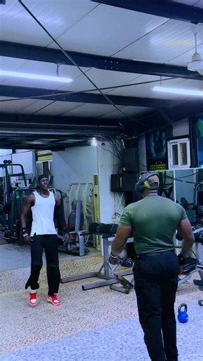 akot.big.dog (@akot.big.dog)’s videos with original sound - 90smusic{musicName}z32