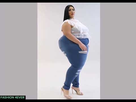 Short Dress Fashion Outfit Ideas | Plus Size Women's Curvy Body Type