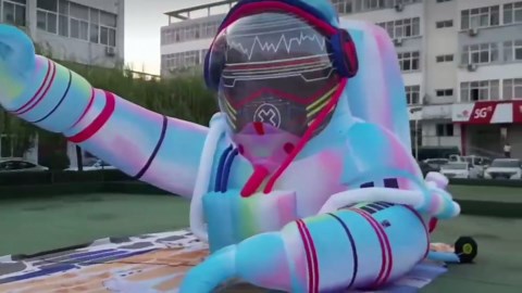 Giant Inflatable Astronaut 20 feet, Music Festival Party Space Themed Decoration, Built-in LED Lights, Astronomy Education Outdoor Astronaut Party Decoration (26 feet)