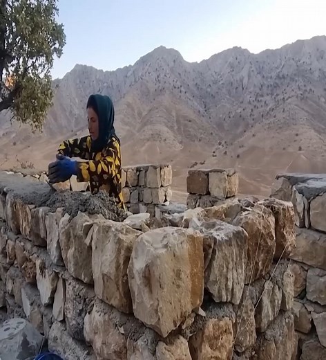 Zari s mother s heartfelt gratitude to viewers for lovingly constructing our stone house 004 | Nomadic Life
